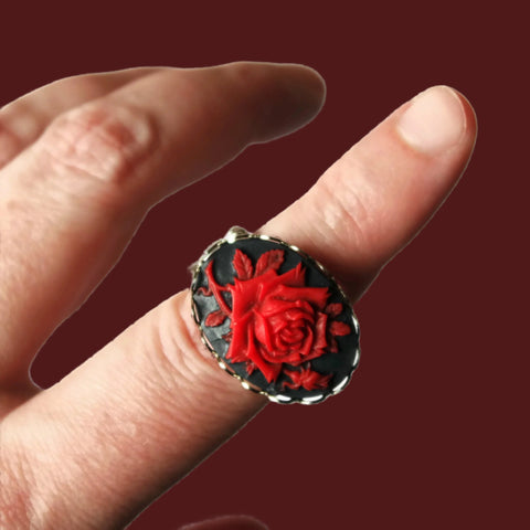 Black And Red Rose Stretch Ring