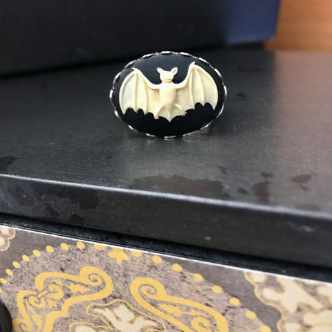 Black And Ivory Bat Color Stretchy Ring